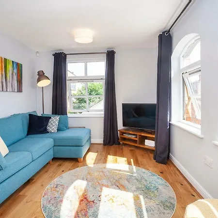 7 Gibson House - Chic Centre With Parking * York