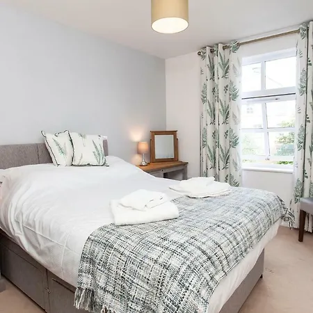 7 Gibson House - Chic Centre With Parking Сasa de vacaciones York