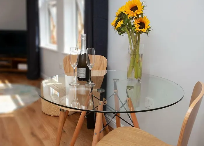 7 Gibson House - Chic Centre With Parking * York