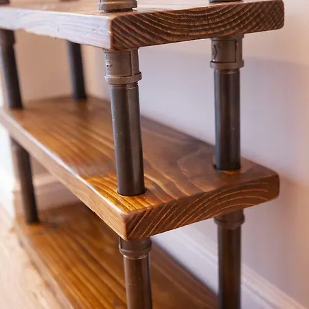 7 Gibson House - Chic Centre With Parking York